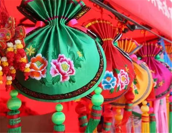 端午佳節(jié)傳統(tǒng)習俗你還記得多少？我們這代可不能丟了老規(guī)矩